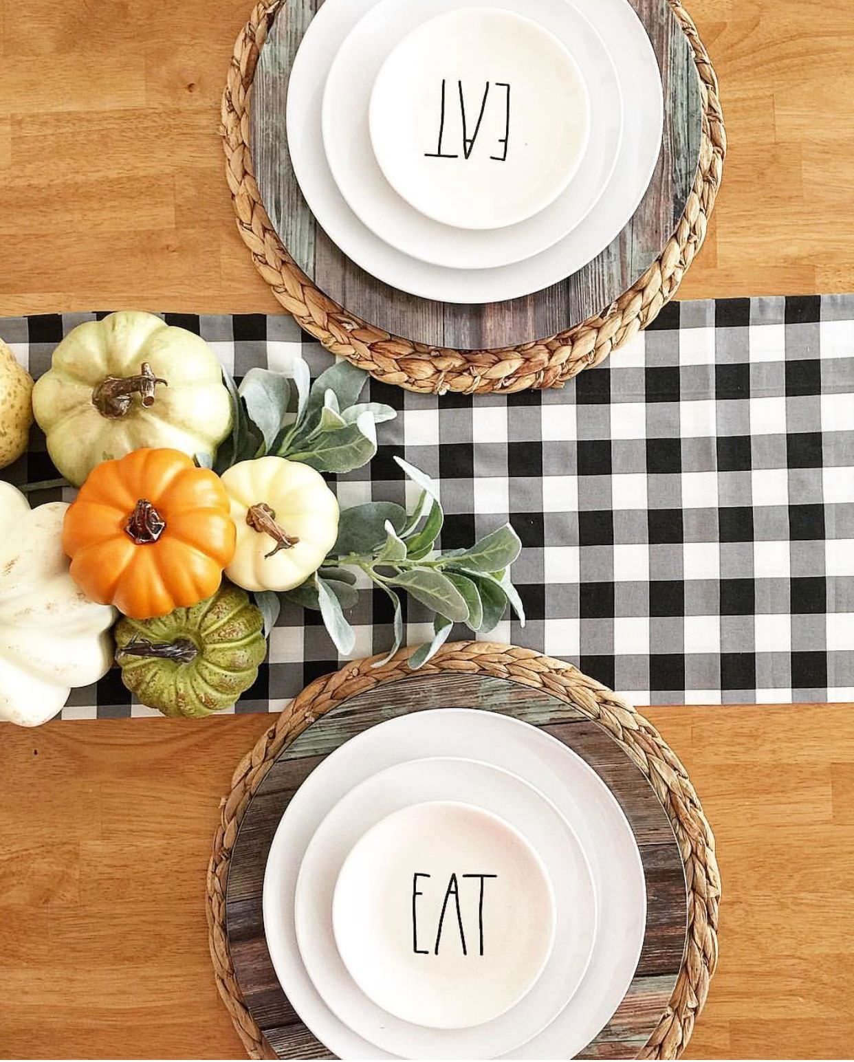 Buffalo Check: Black & White Year-Round Home Decor Ideas