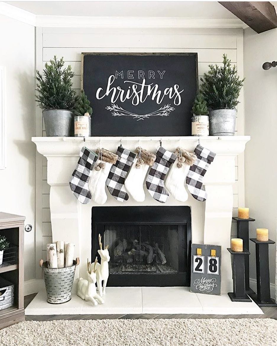 Buffalo Check: Black & White Year-Round Home Decor Ideas