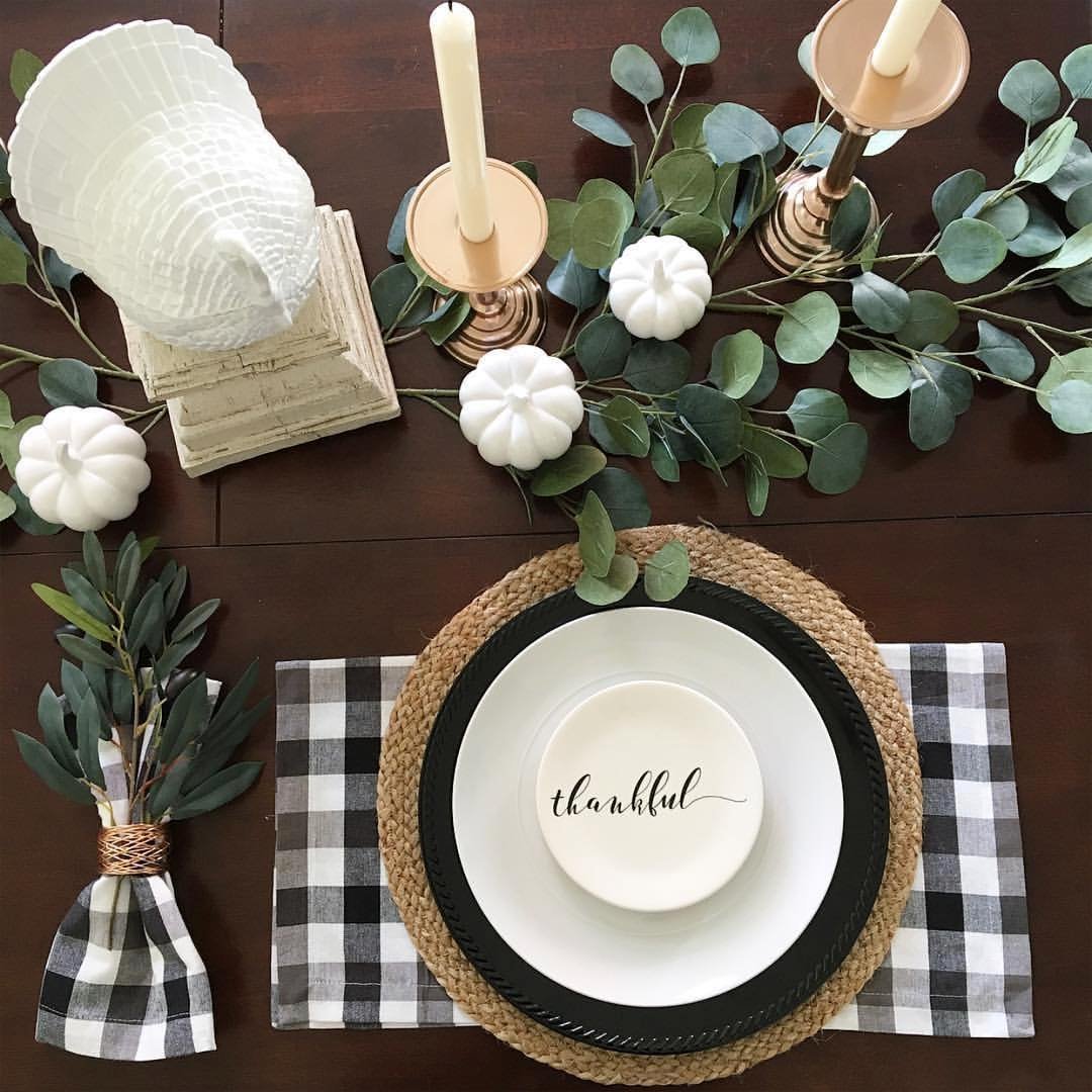 Buffalo Check: Black & White Year-Round Home Decor Ideas