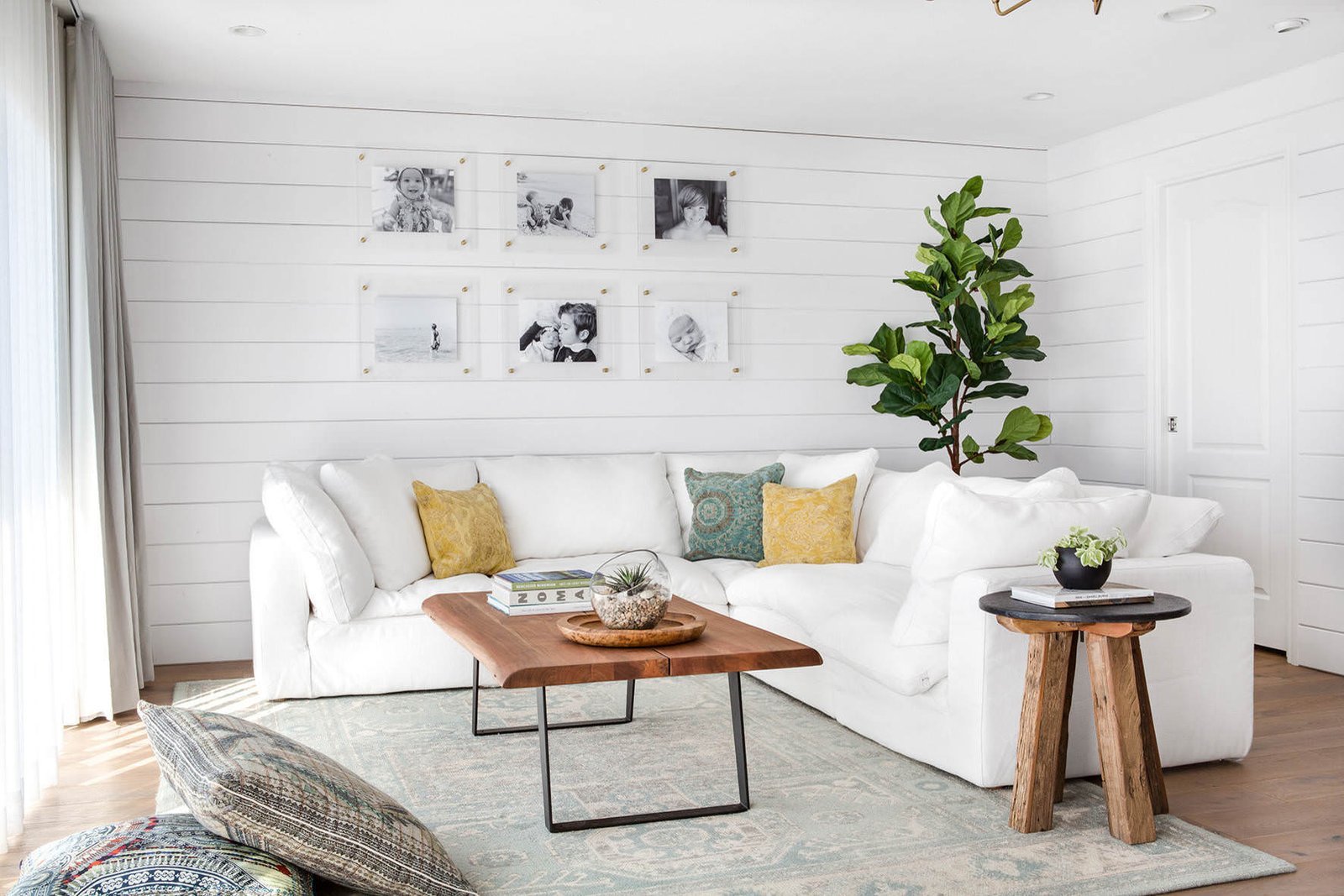 How to get the Farmhouse Style Living Room