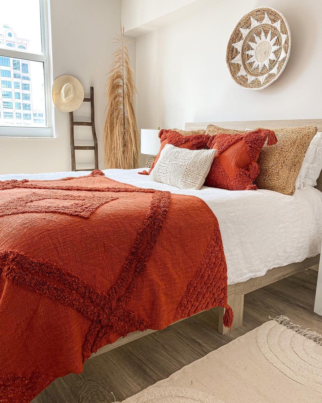Boho-Chic: Creating a Serene and Stylish Bohemian Bedroom