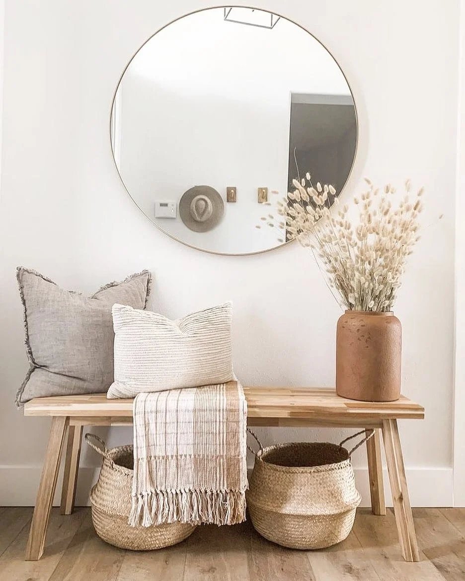 10 Ways to Make Your Entryway Bench Look More Inviting