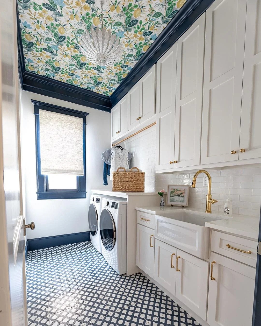 How to Maximize Space in Your Long Narrow Laundry Room